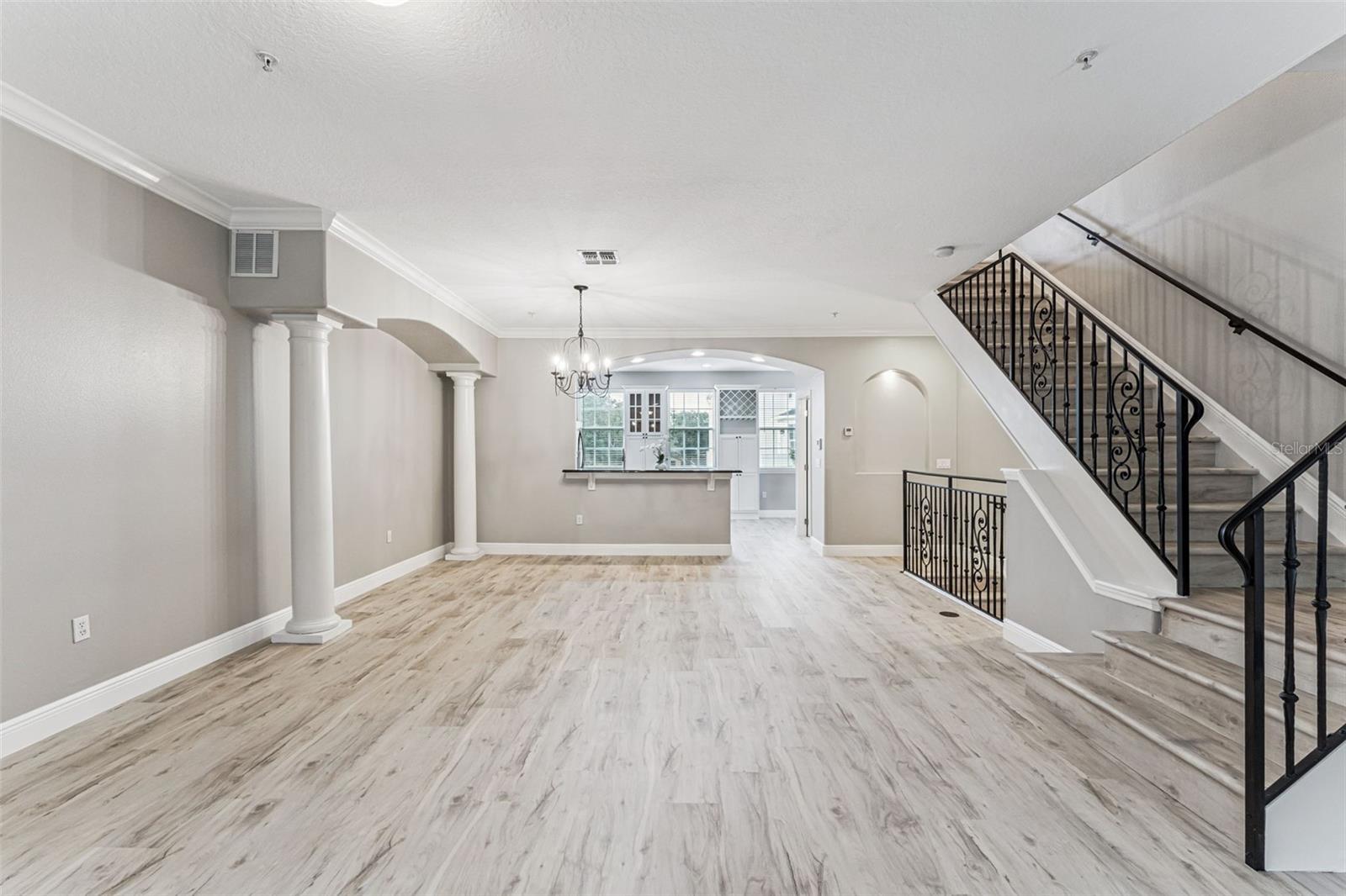 Image 9 of 68 For 4571 Virginia Drive