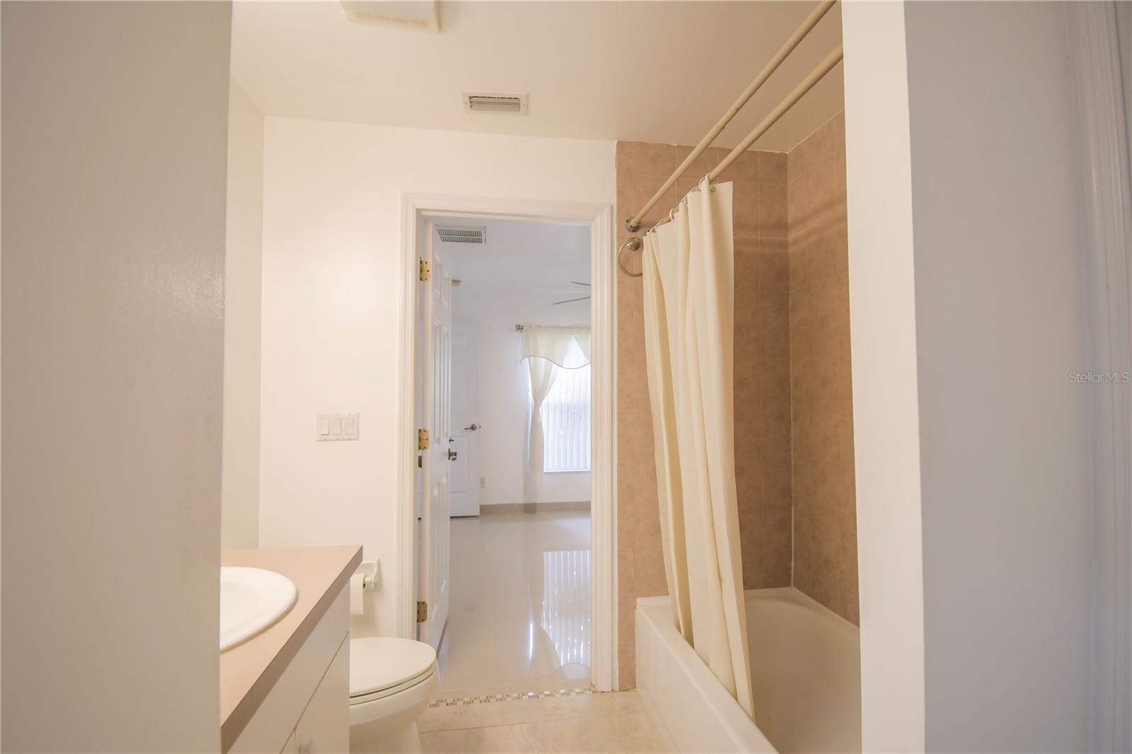 Image 19 of 26 For 4913 Cromey Road