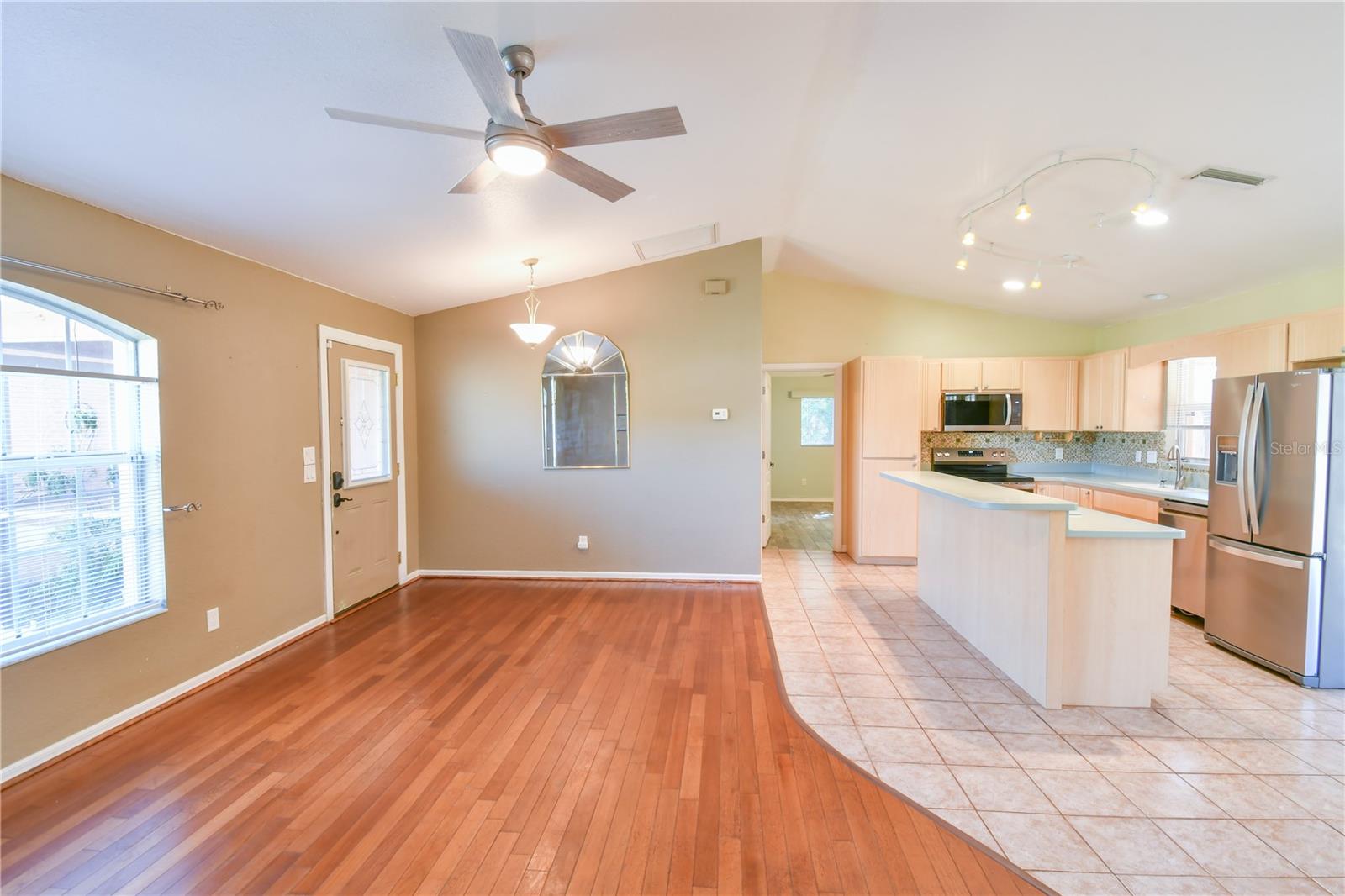 Image 7 of 29 For 2731 Verde Terrace