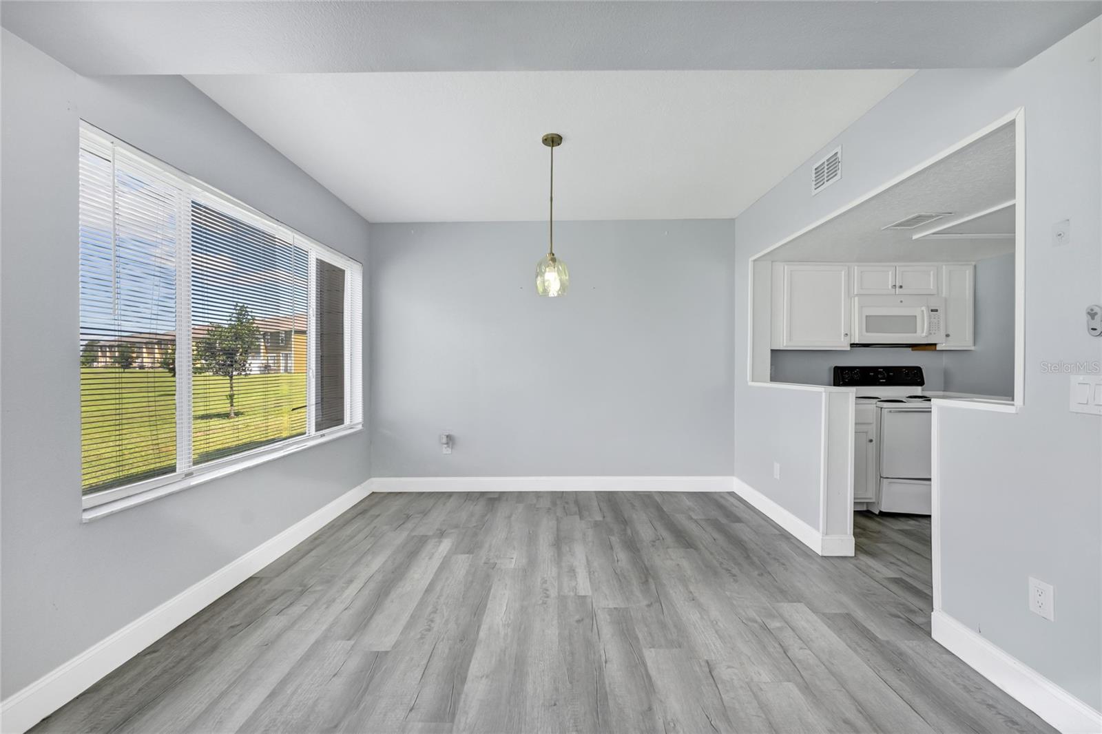 Image 17 of 41 For 205 Coconut Palm Way