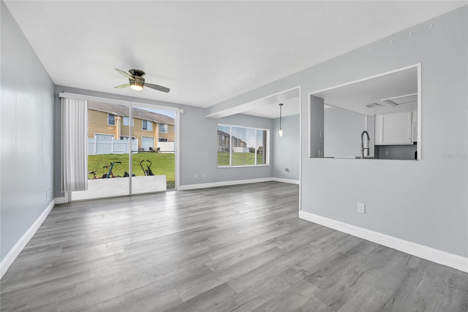 Image 21 of 41 For 205 Coconut Palm Way