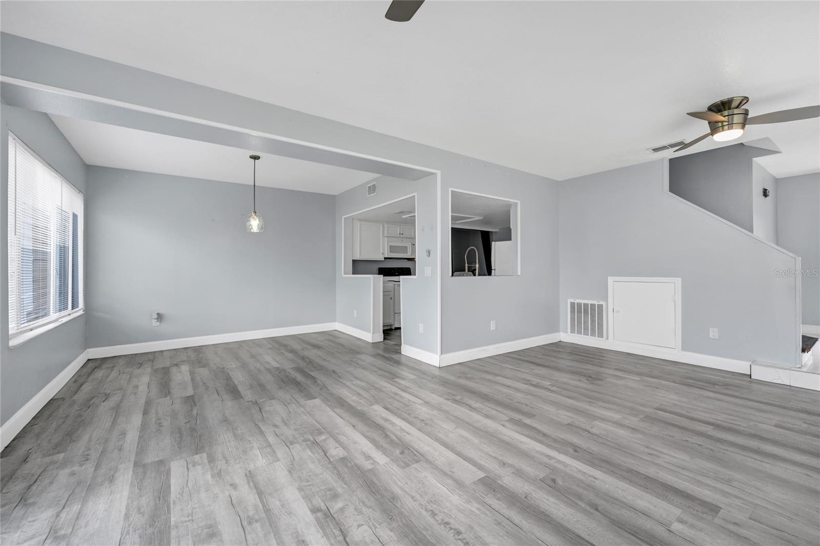 Image 22 of 41 For 205 Coconut Palm Way