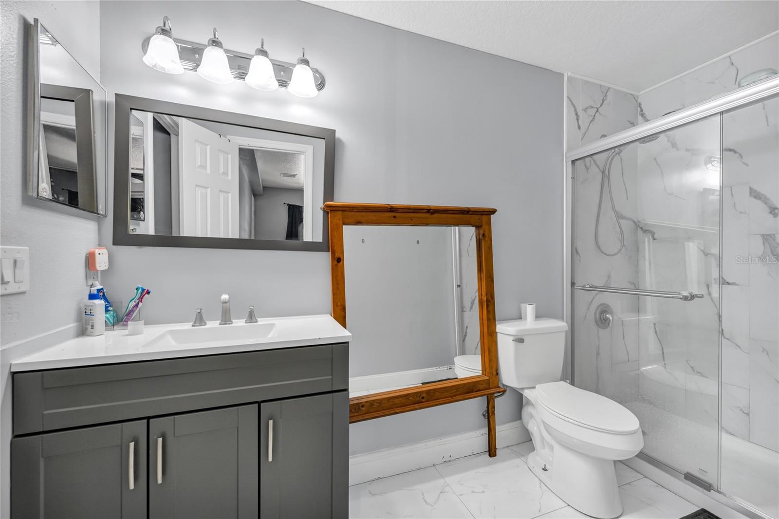 Image 5 of 41 For 205 Coconut Palm Way