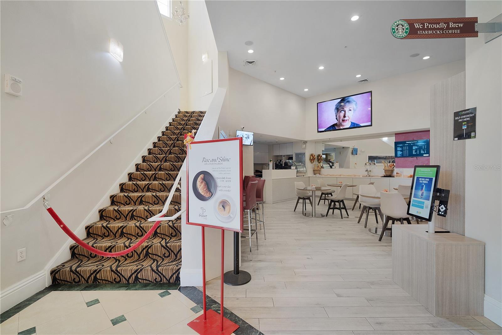 Image 30 of 33 For 7395 Universal Boulevard 1203