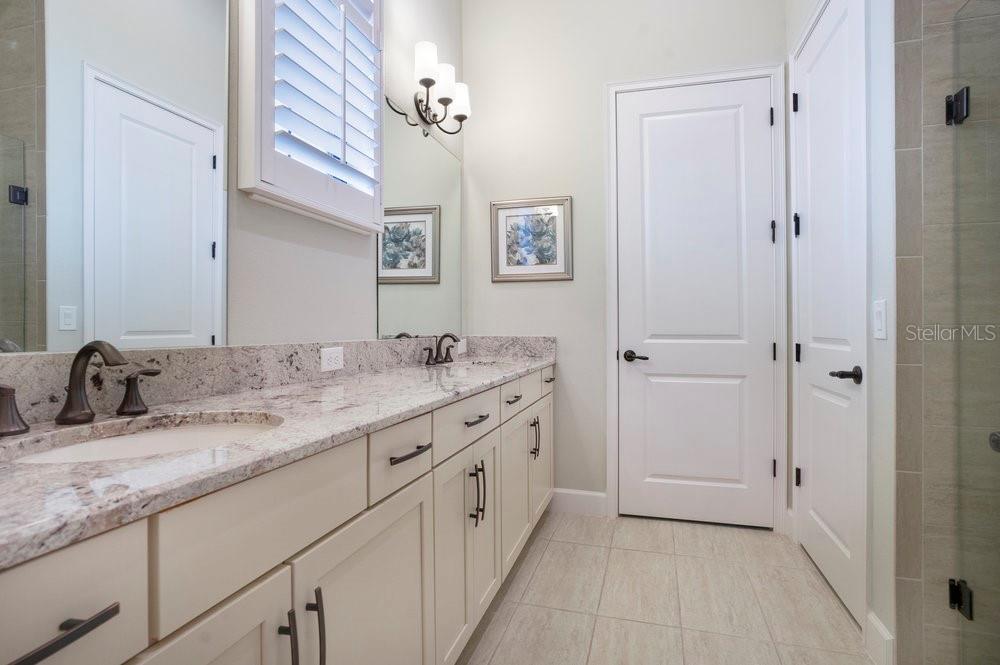 Image 36 of 73 For 8394 Via Vittoria Way