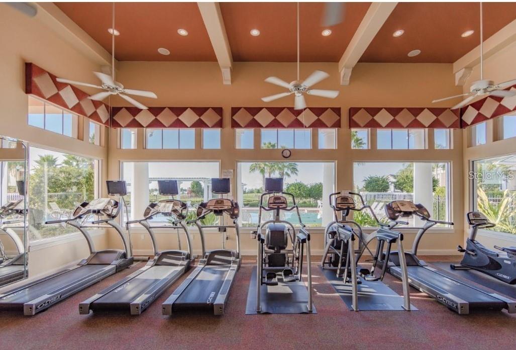 Image 27 of 32 For 567 Gunston Court