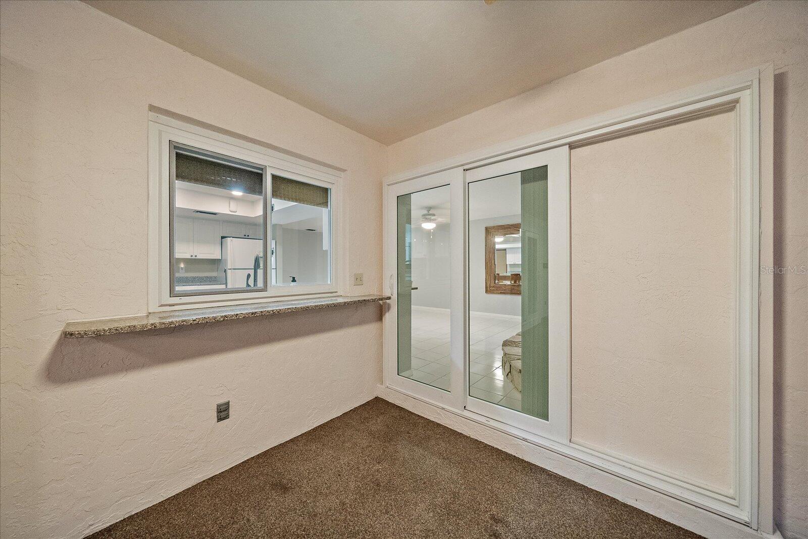 Image 11 of 47 For 3652 Oak Grove Drive