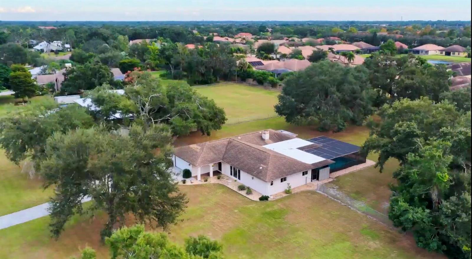 Image 2 of 47 For 3652 Oak Grove Drive