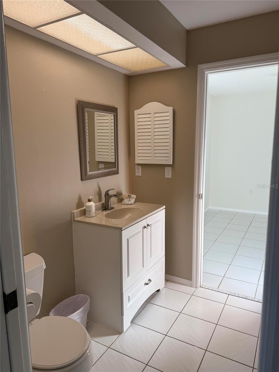 Image 28 of 47 For 3652 Oak Grove Drive