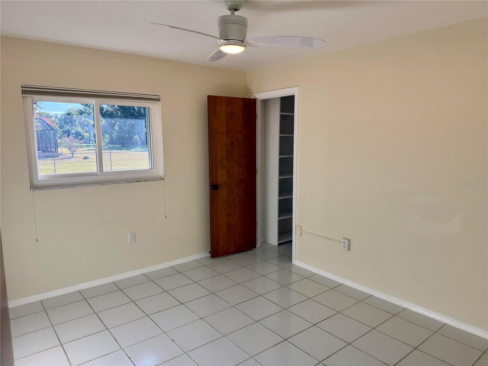 Image 31 of 47 For 3652 Oak Grove Drive