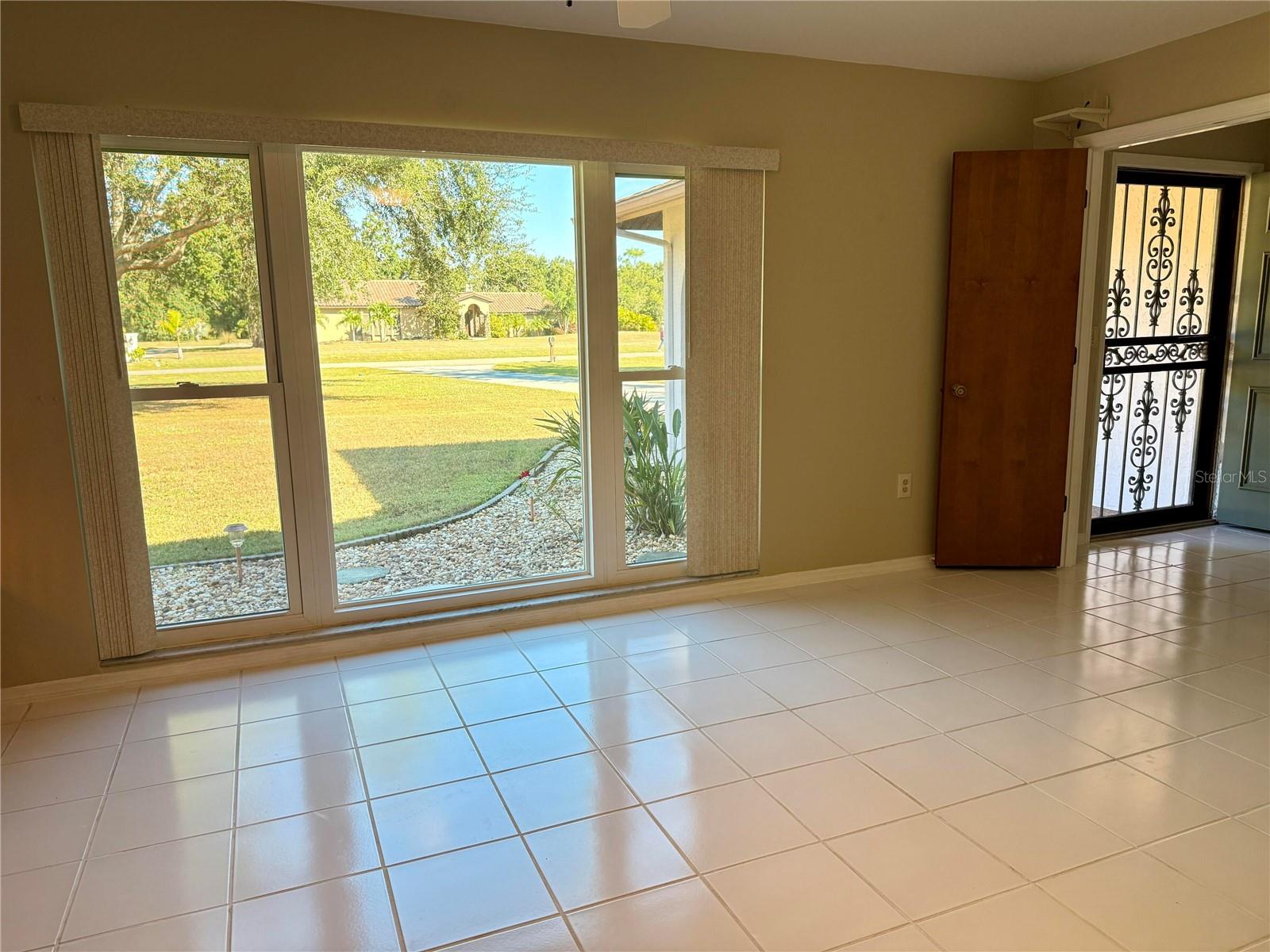 Image 45 of 47 For 3652 Oak Grove Drive