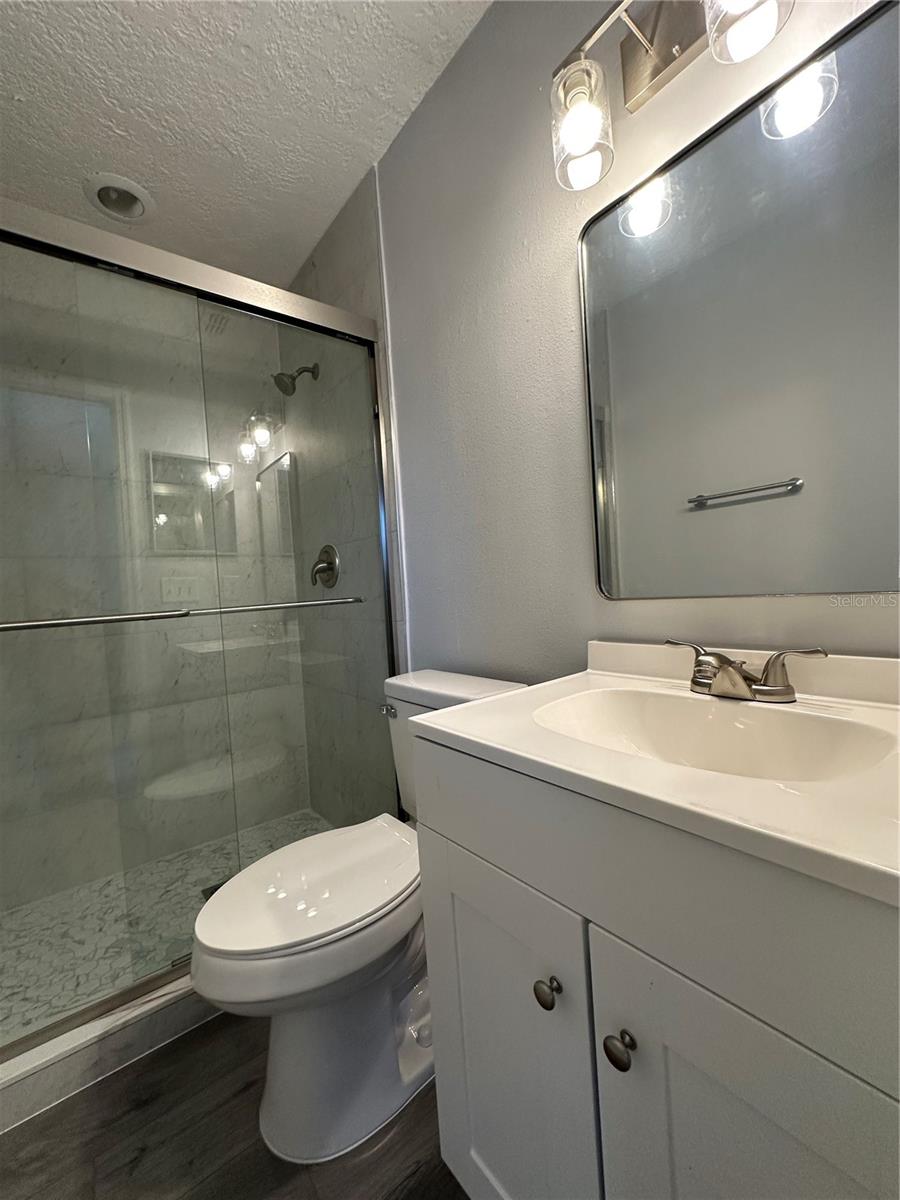 Image 11 of 31 For 3915 Anthony Lane