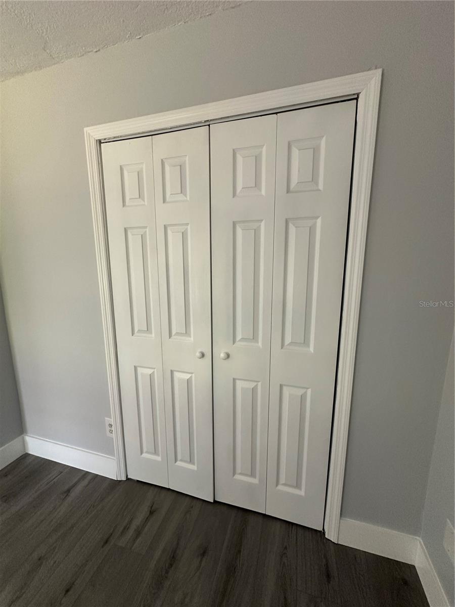 Image 13 of 31 For 3915 Anthony Lane