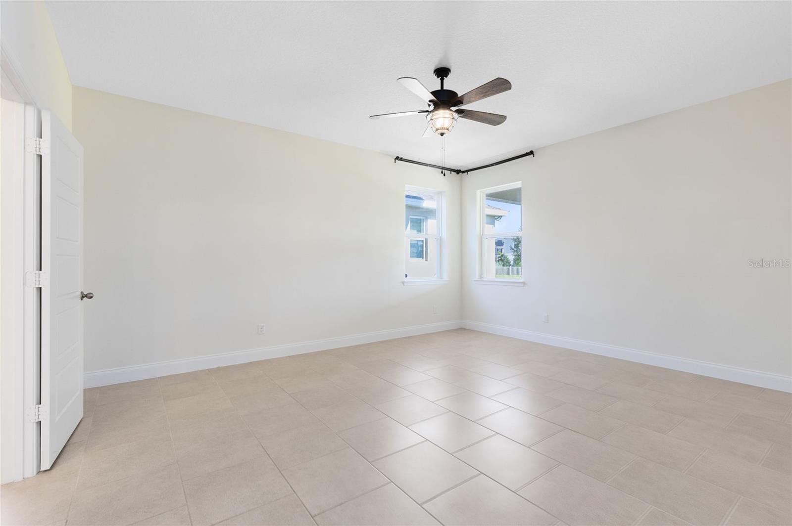 Image 13 of 41 For 682 Anna Ridge Road