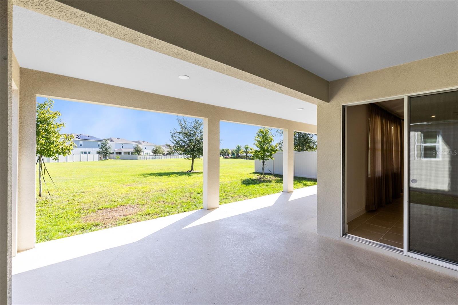 Image 26 of 41 For 682 Anna Ridge Road