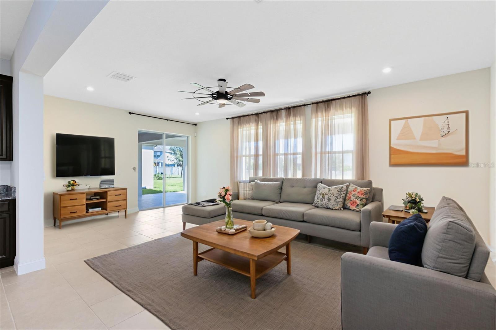 Image 3 of 41 For 682 Anna Ridge Road