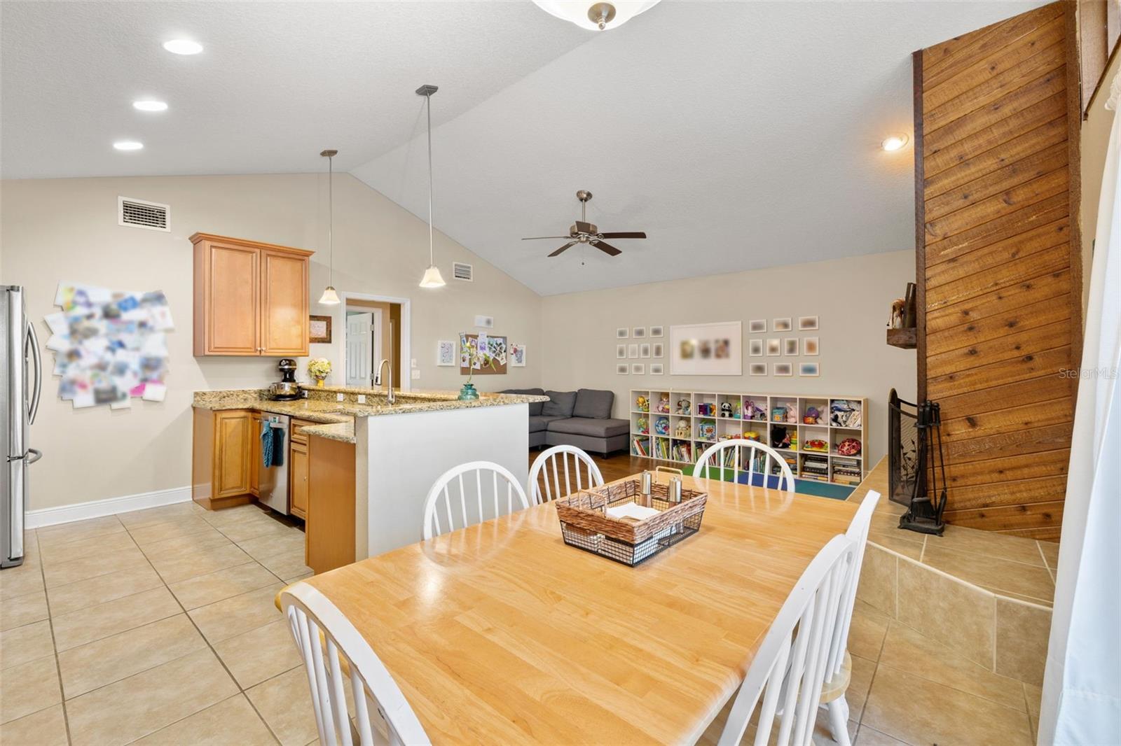 Image 15 of 31 For 12803 Rain Forest Street