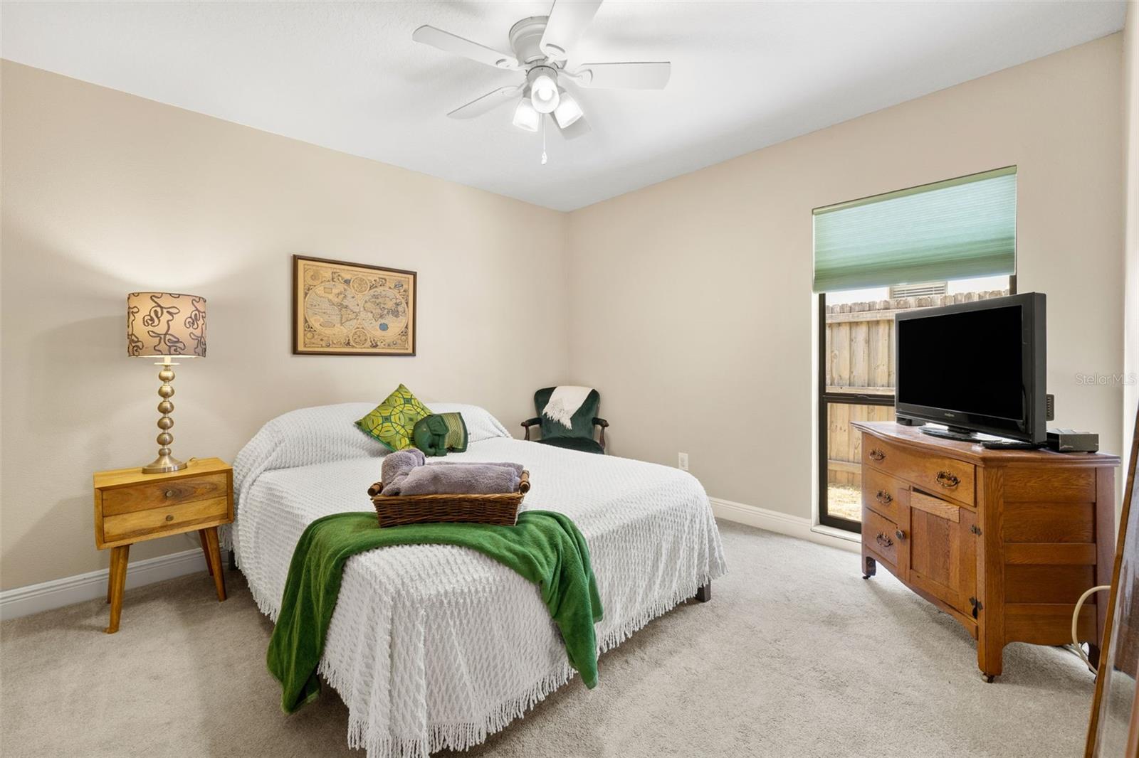 Image 22 of 31 For 12803 Rain Forest Street