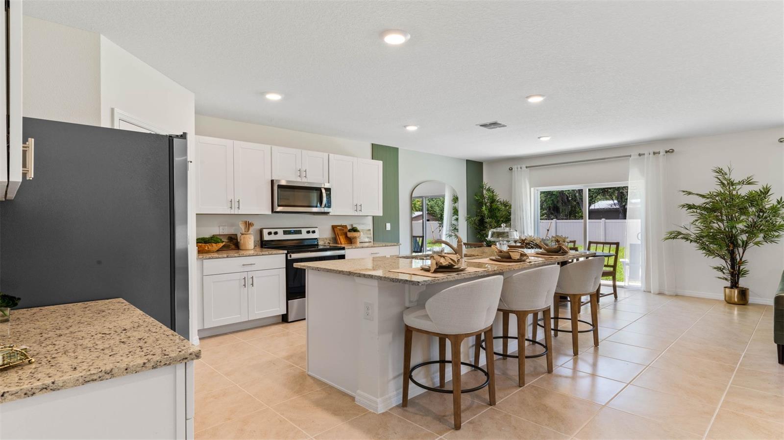 Image 4 of 34 For 2797 House Finch Road