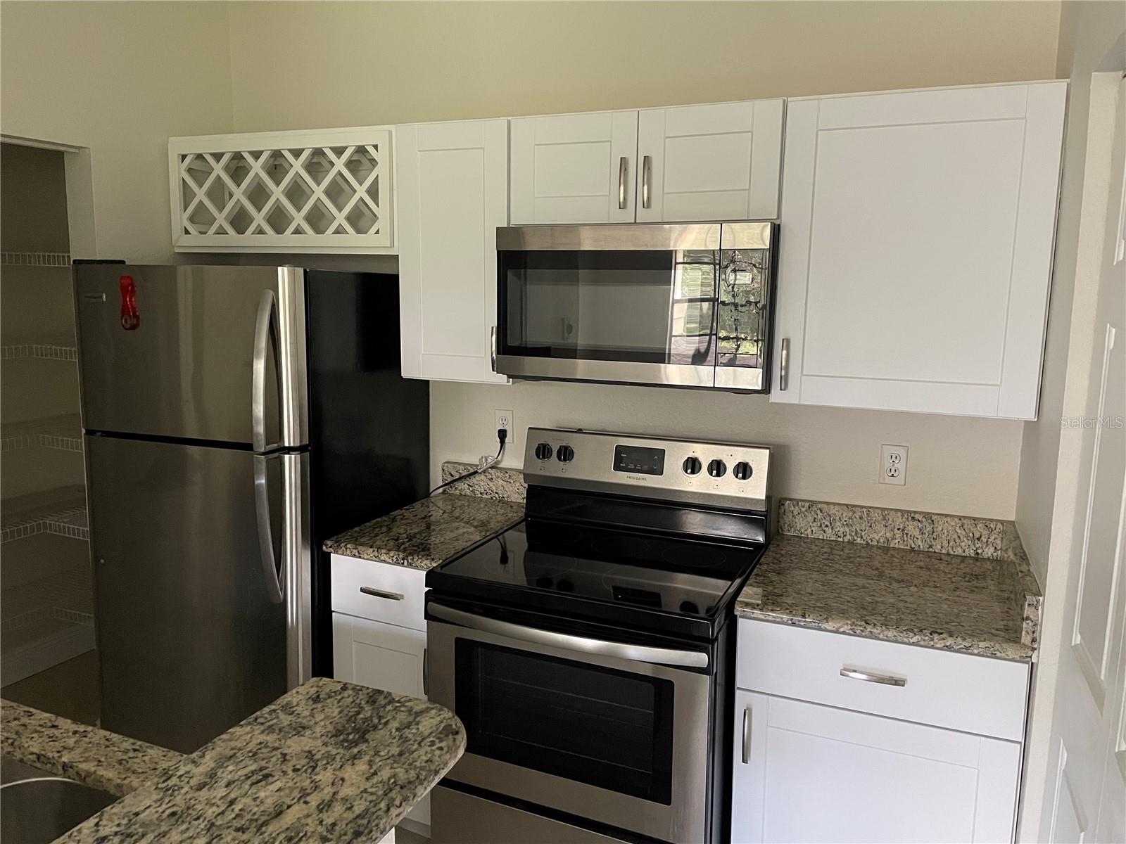 Image 6 of 17 For 2564 Robert Trent Jones Drive 1325