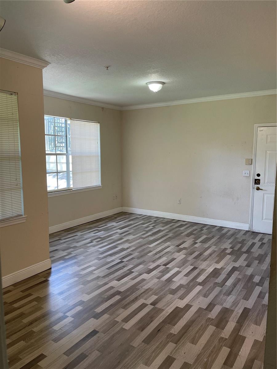 Image 9 of 17 For 2564 Robert Trent Jones Drive 1325