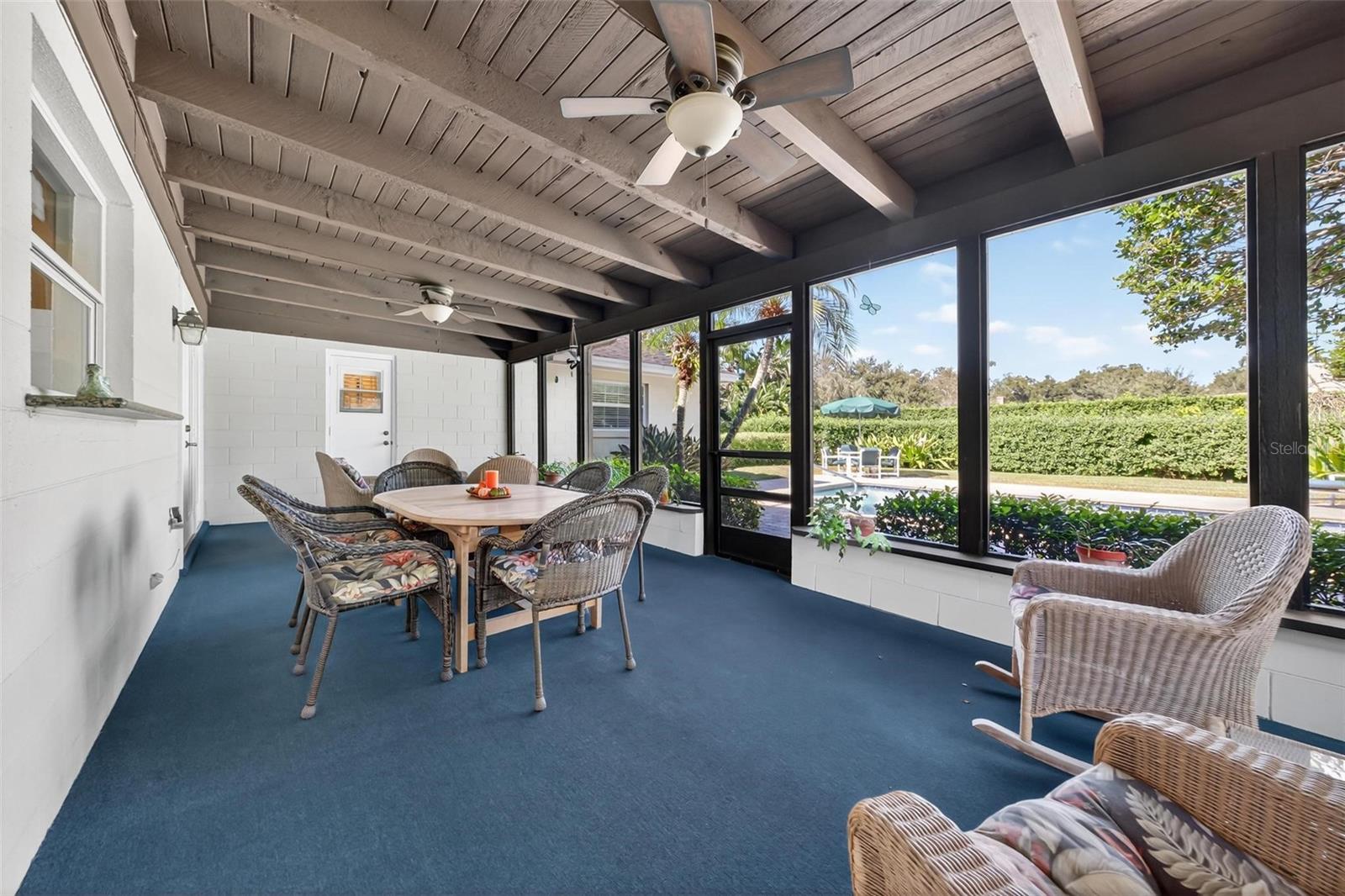 Image 17 of 79 For 1053 Sweetbriar Road