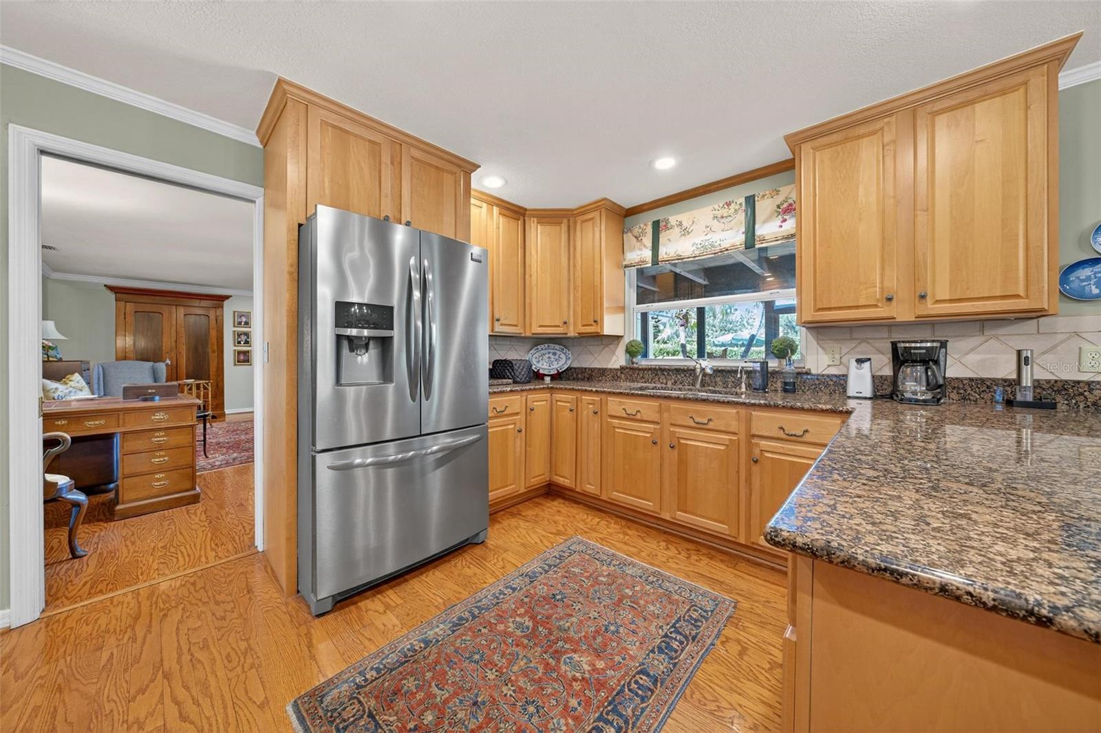 Image 37 of 79 For 1053 Sweetbriar Road