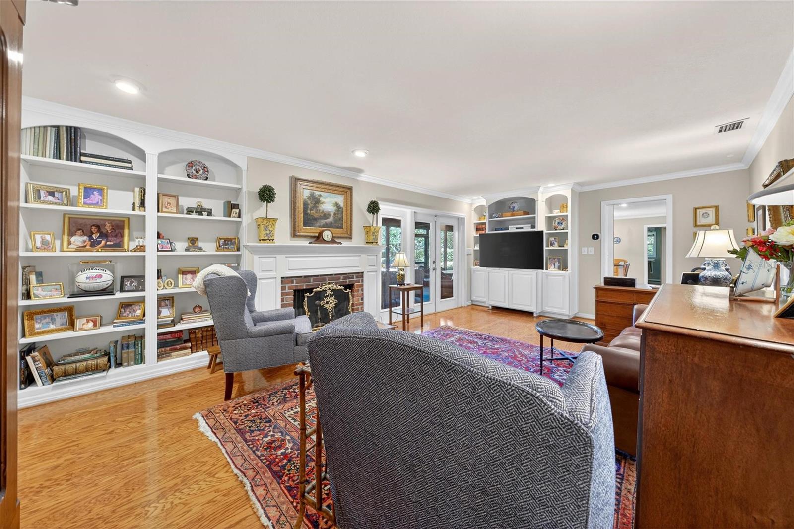 Image 49 of 79 For 1053 Sweetbriar Road