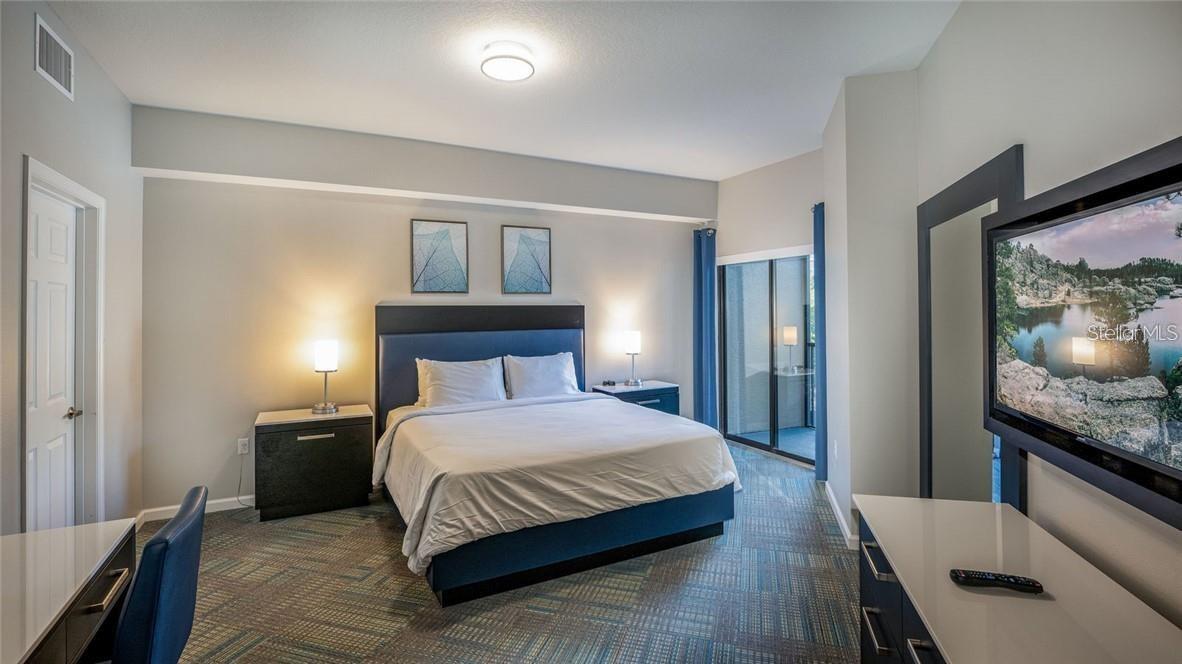 Image 14 of 56 For 14501 Grove Resort Avenue 1545