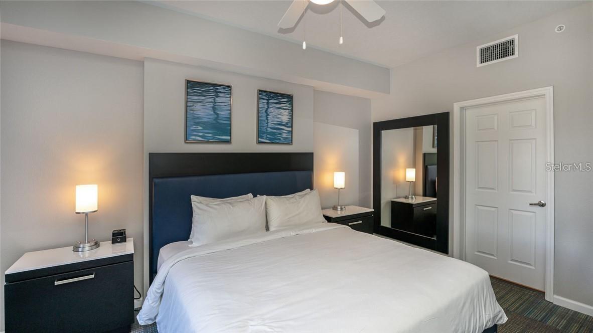 Image 20 of 56 For 14501 Grove Resort Avenue 1545