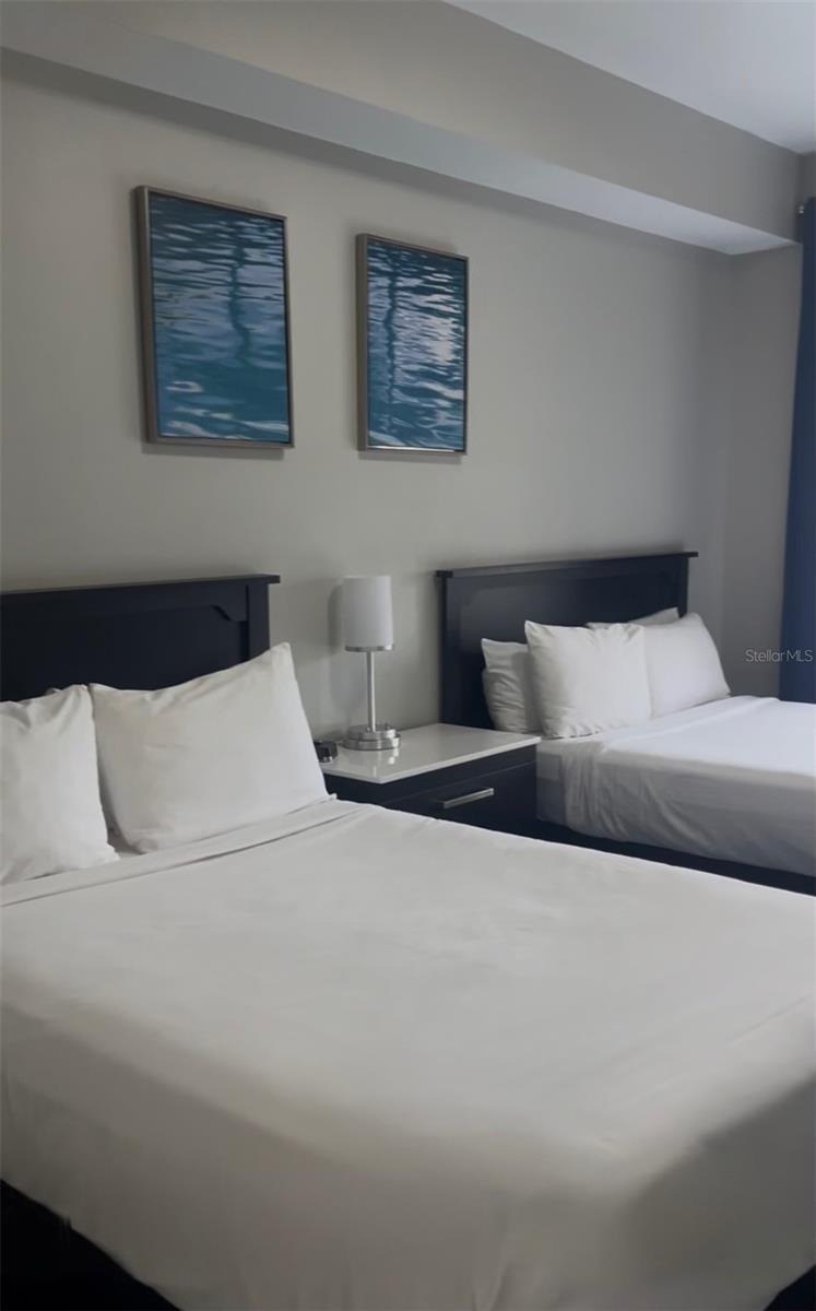 Image 23 of 56 For 14501 Grove Resort Avenue 1545