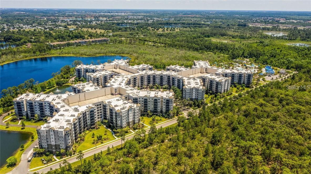 Image 33 of 56 For 14501 Grove Resort Avenue 1545