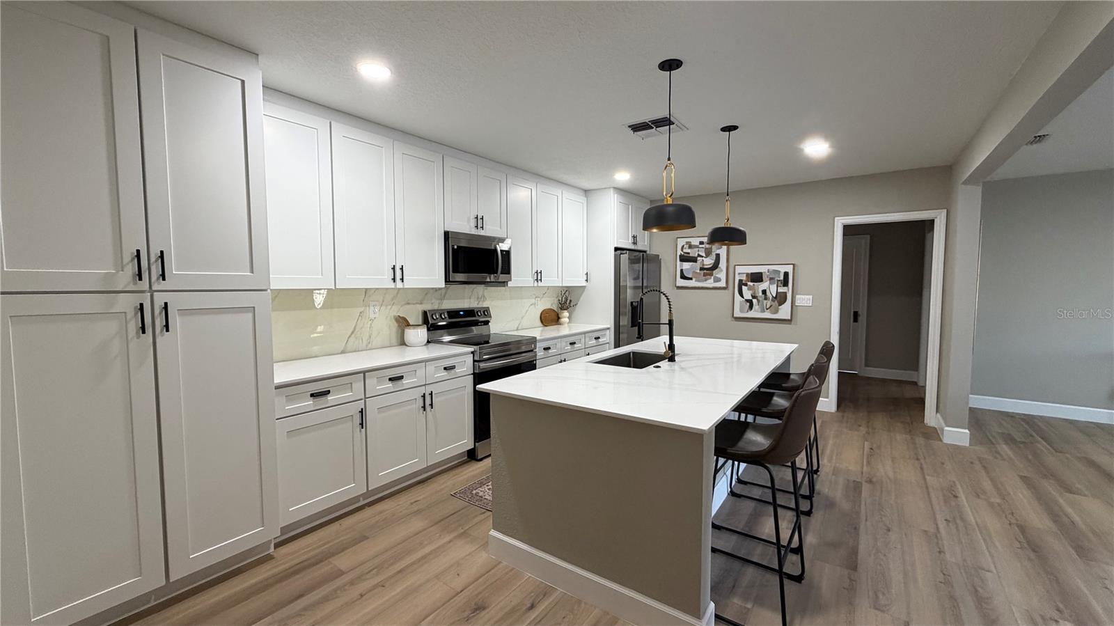 Image 11 of 32 For 108 Nelson Street