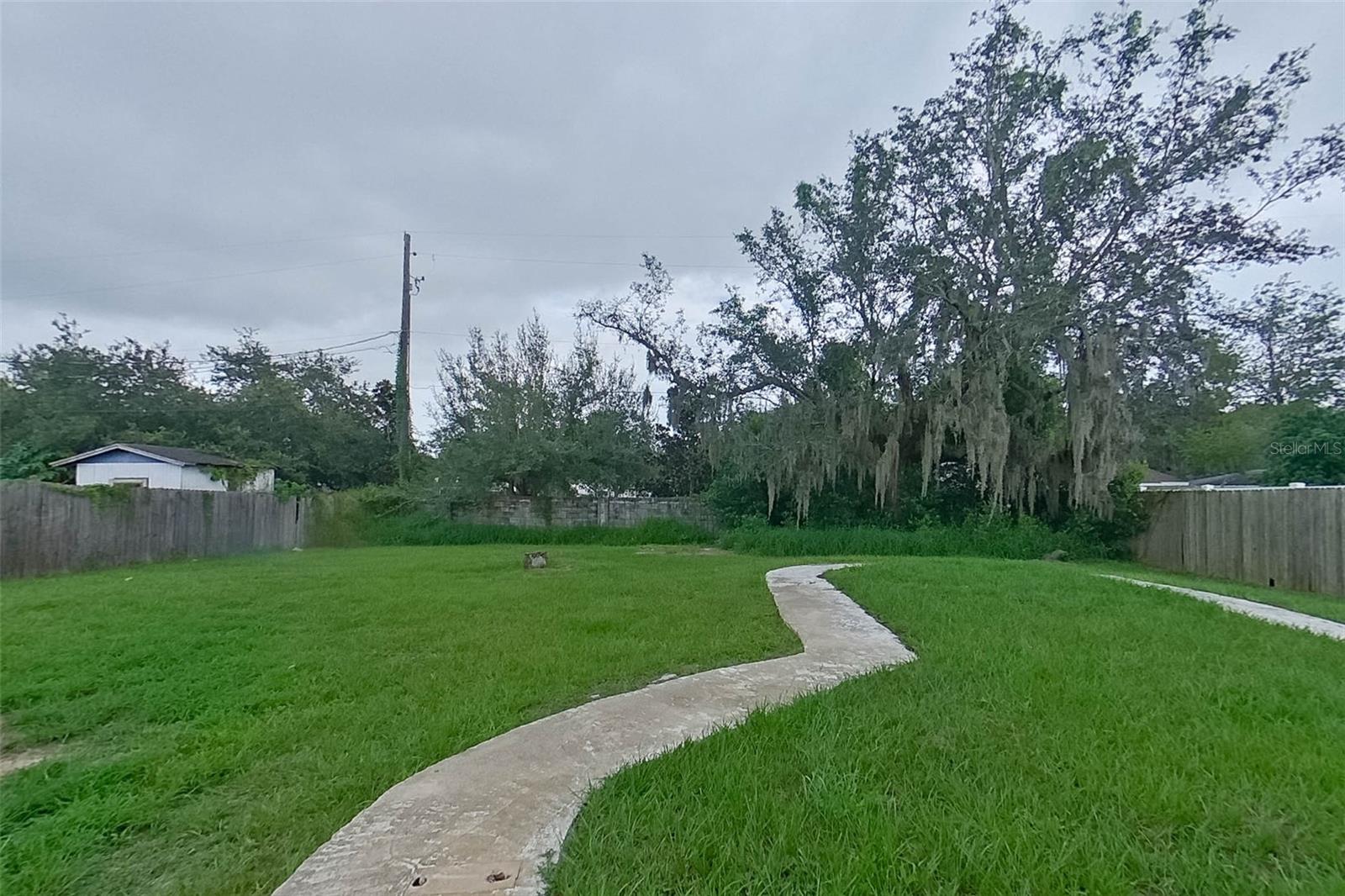 Image 24 of 25 For 2441 Healy Drive