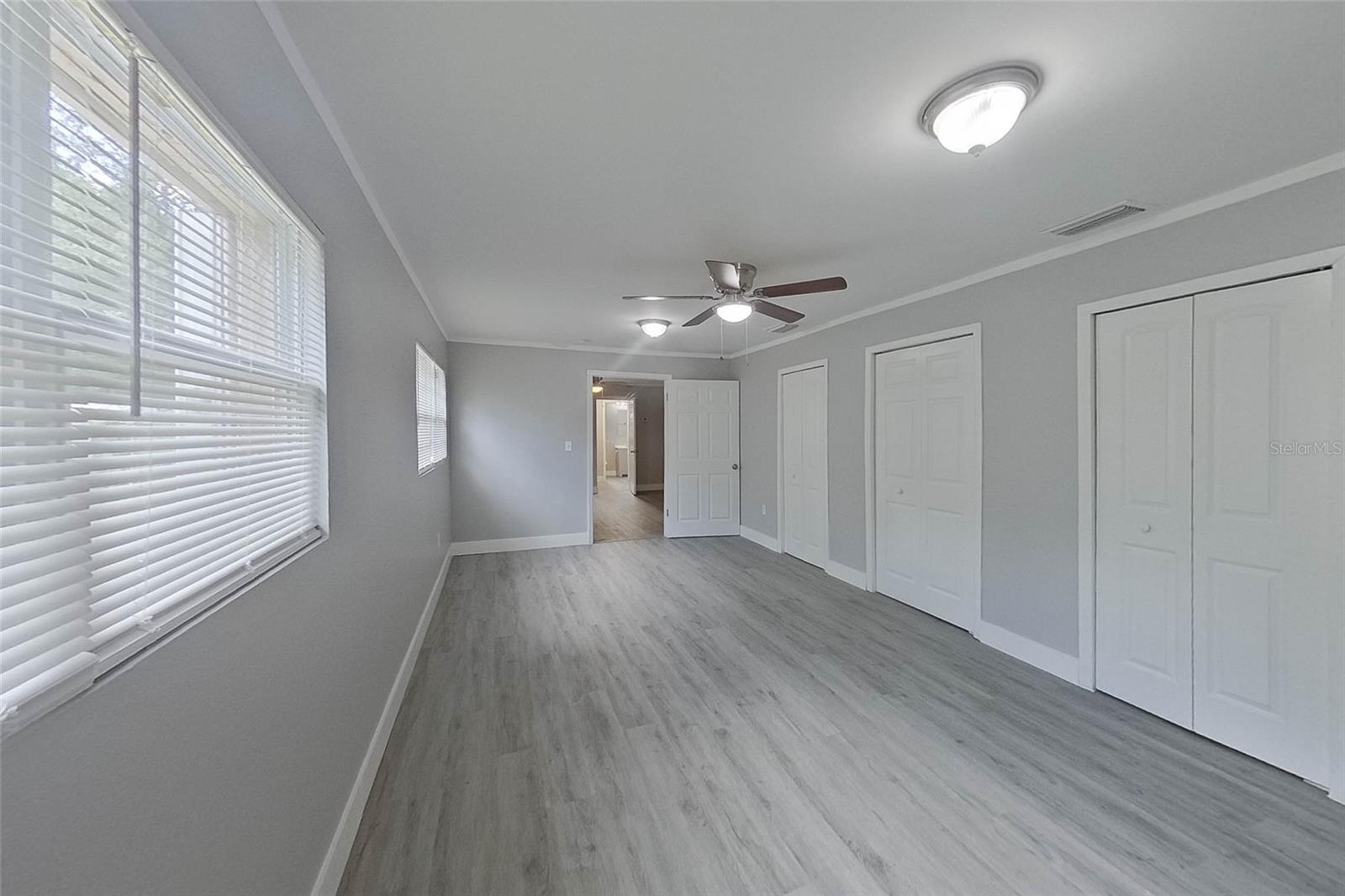 Image 23 of 25 For 1923 Brack Street