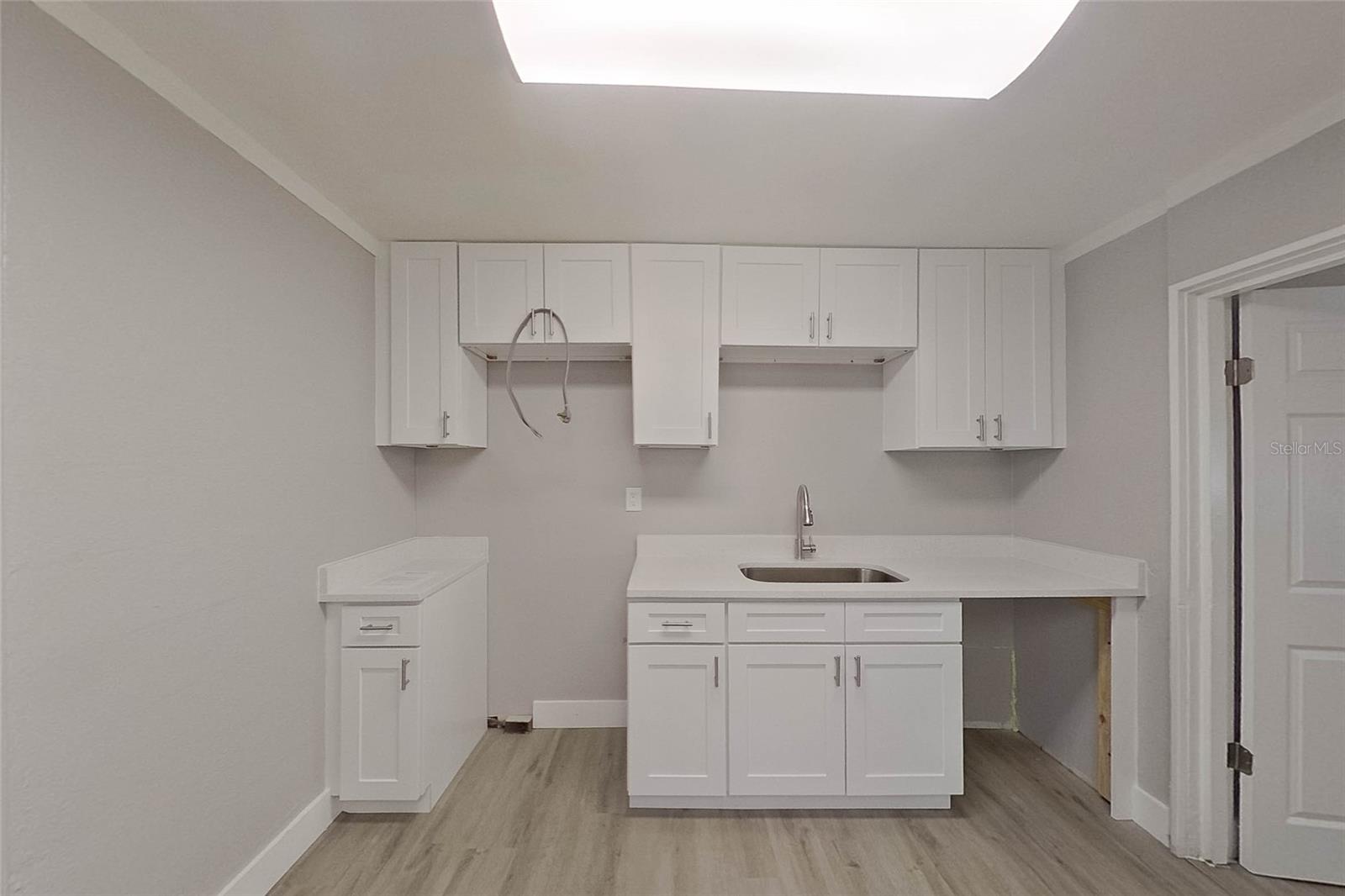 Image 8 of 25 For 1923 Brack Street