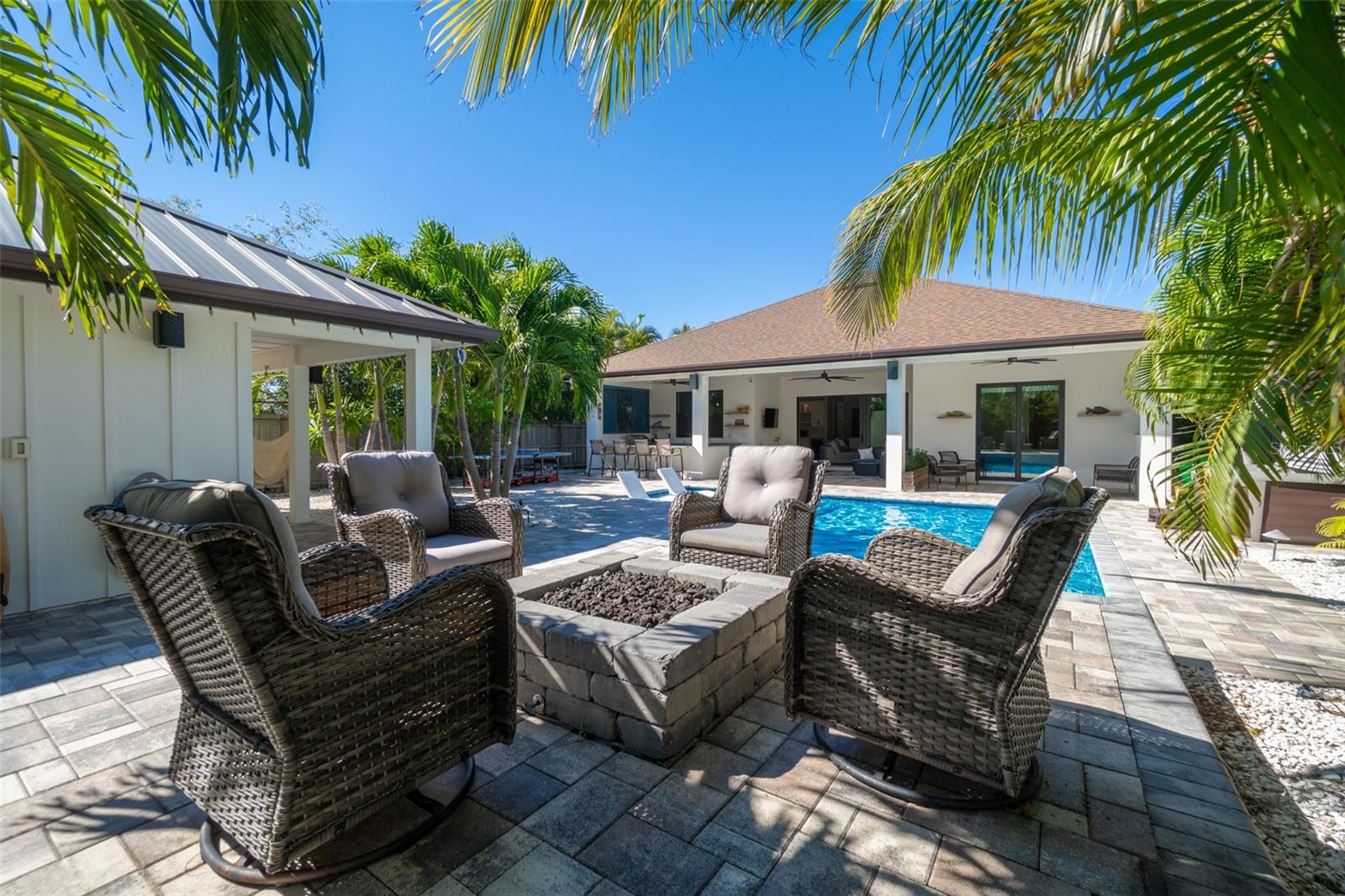 Image 15 of 66 For 1441 Bay Shore Drive