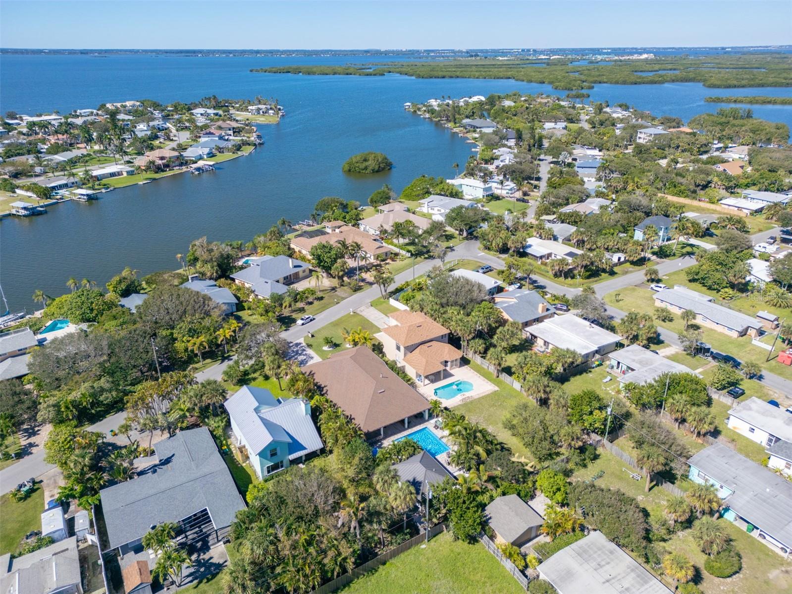 Image 2 of 66 For 1441 Bay Shore Drive