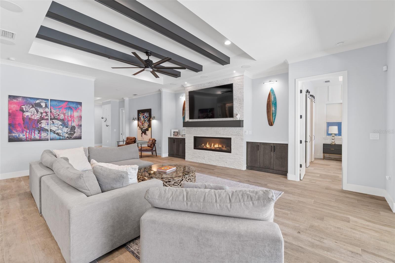 Image 40 of 66 For 1441 Bay Shore Drive