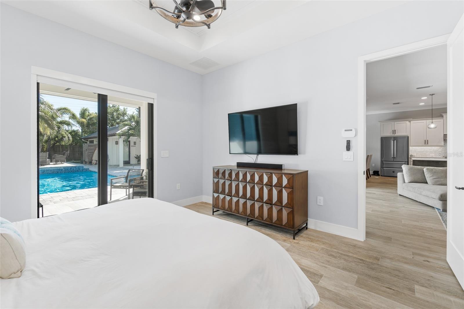 Image 45 of 66 For 1441 Bay Shore Drive