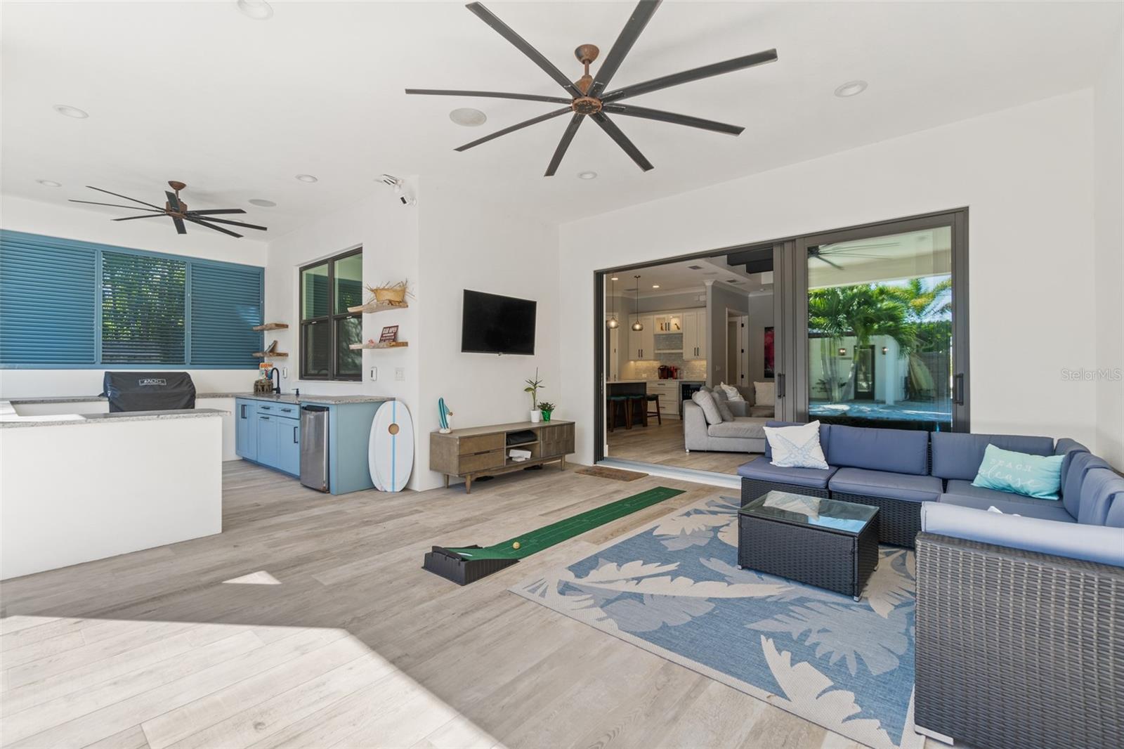 Image 51 of 66 For 1441 Bay Shore Drive