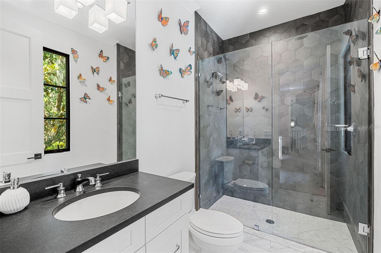 Image 37 of 50 For 473 Fletcher Place