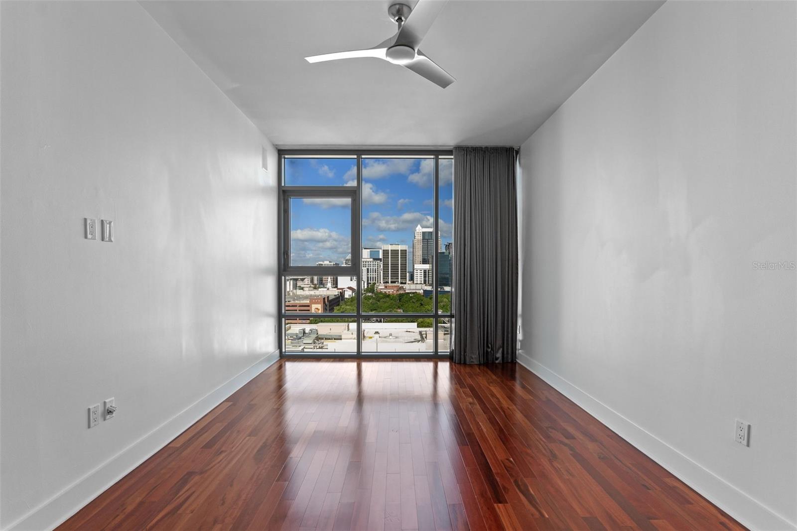 Listing photo id 16 for 260 Osceola Avenue 1207