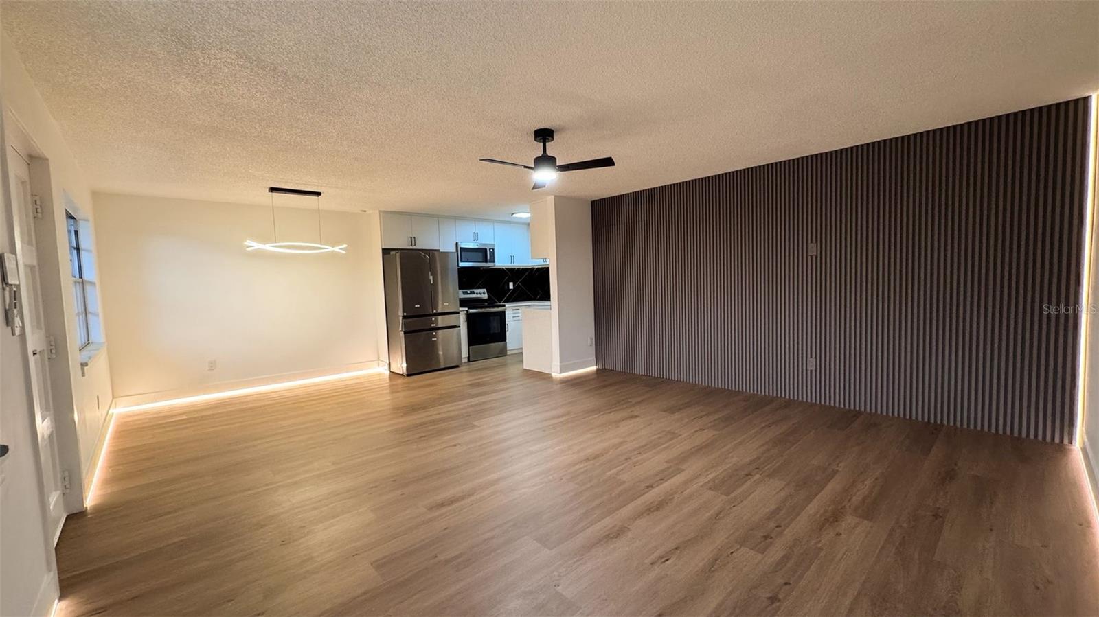 Image 2 of 23 For 2883 Osceola Avenue B2