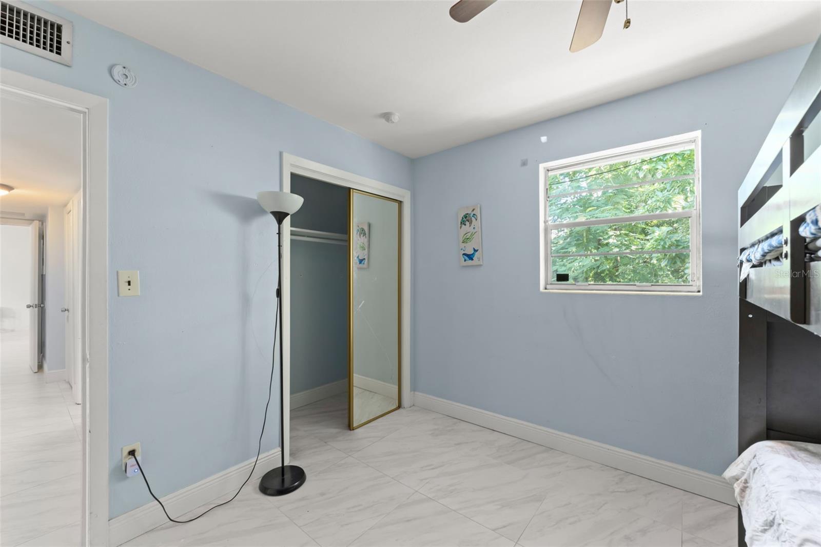 Image 18 of 32 For 721 Kankakee Lane