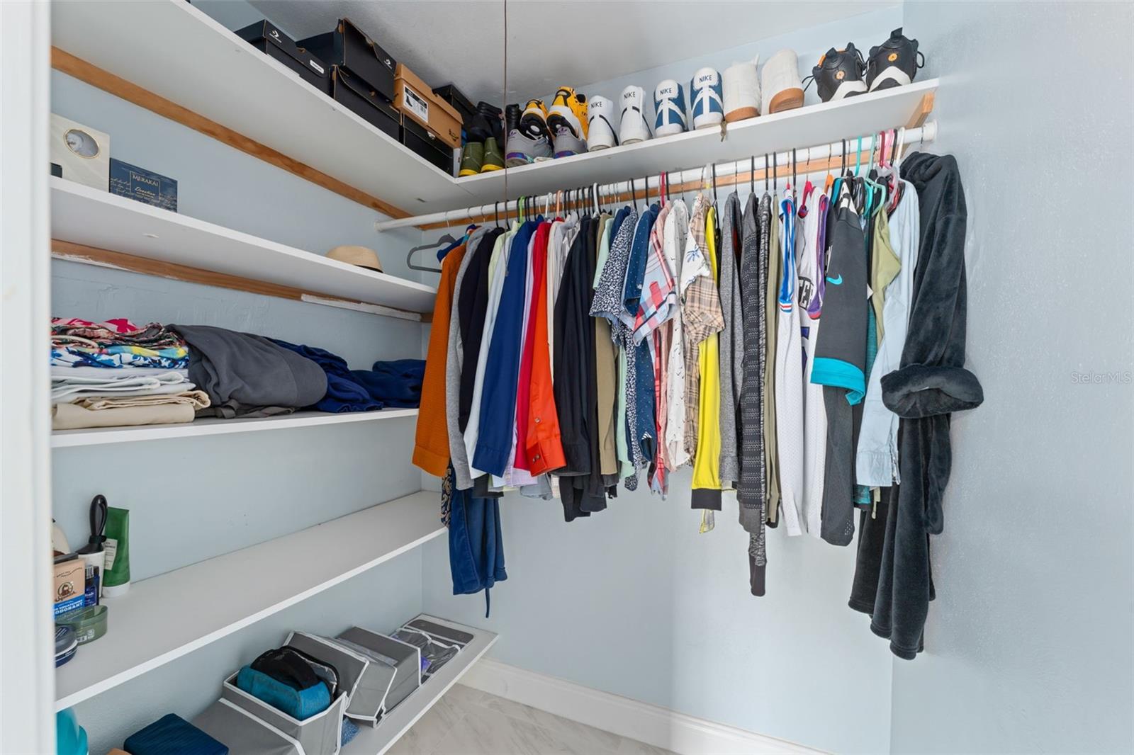 Image 21 of 32 For 721 Kankakee Lane