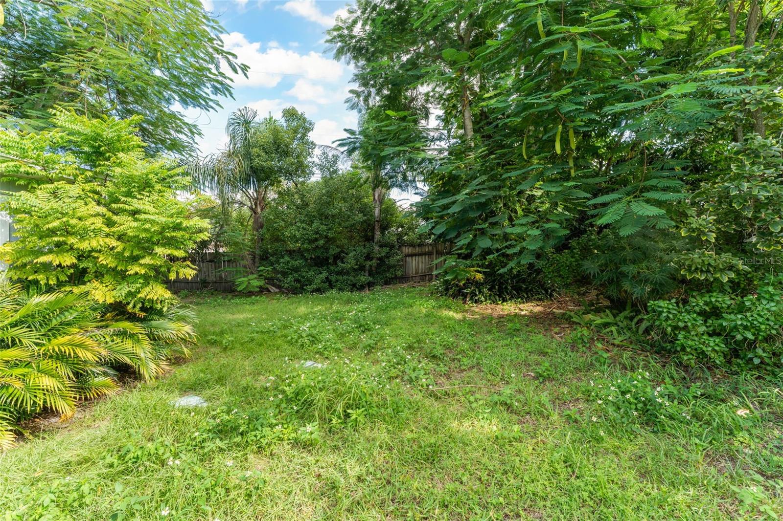 Image 27 of 32 For 721 Kankakee Lane