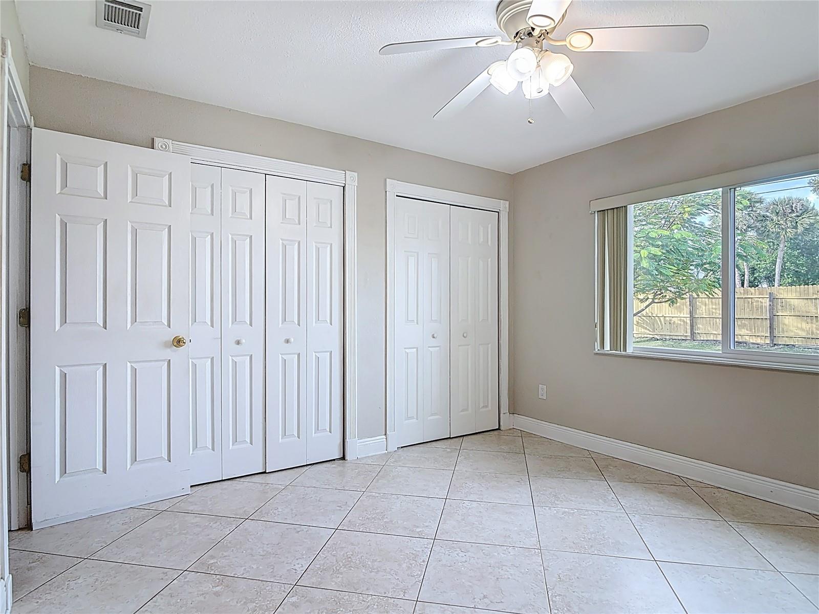 Image 20 of 43 For 1051 Alameda Drive