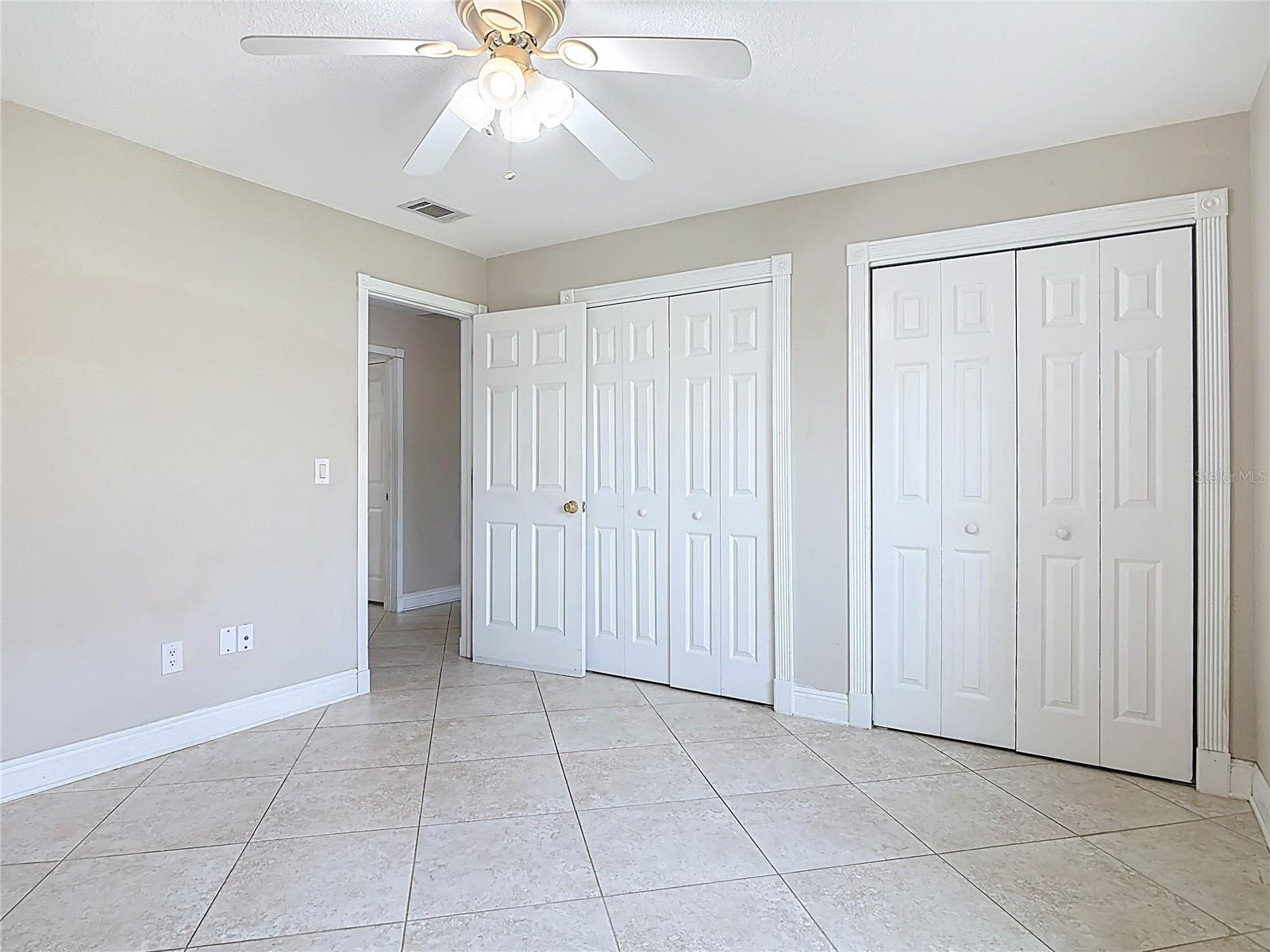 Image 21 of 43 For 1051 Alameda Drive