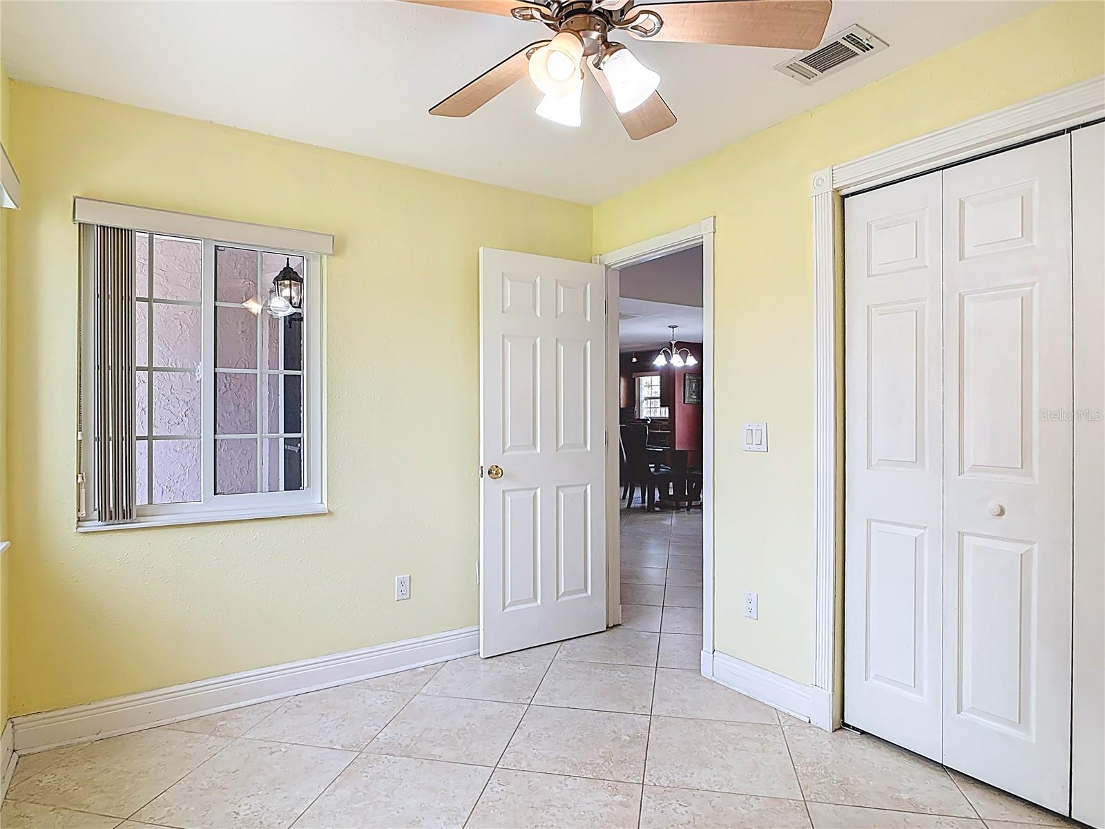 Image 30 of 43 For 1051 Alameda Drive